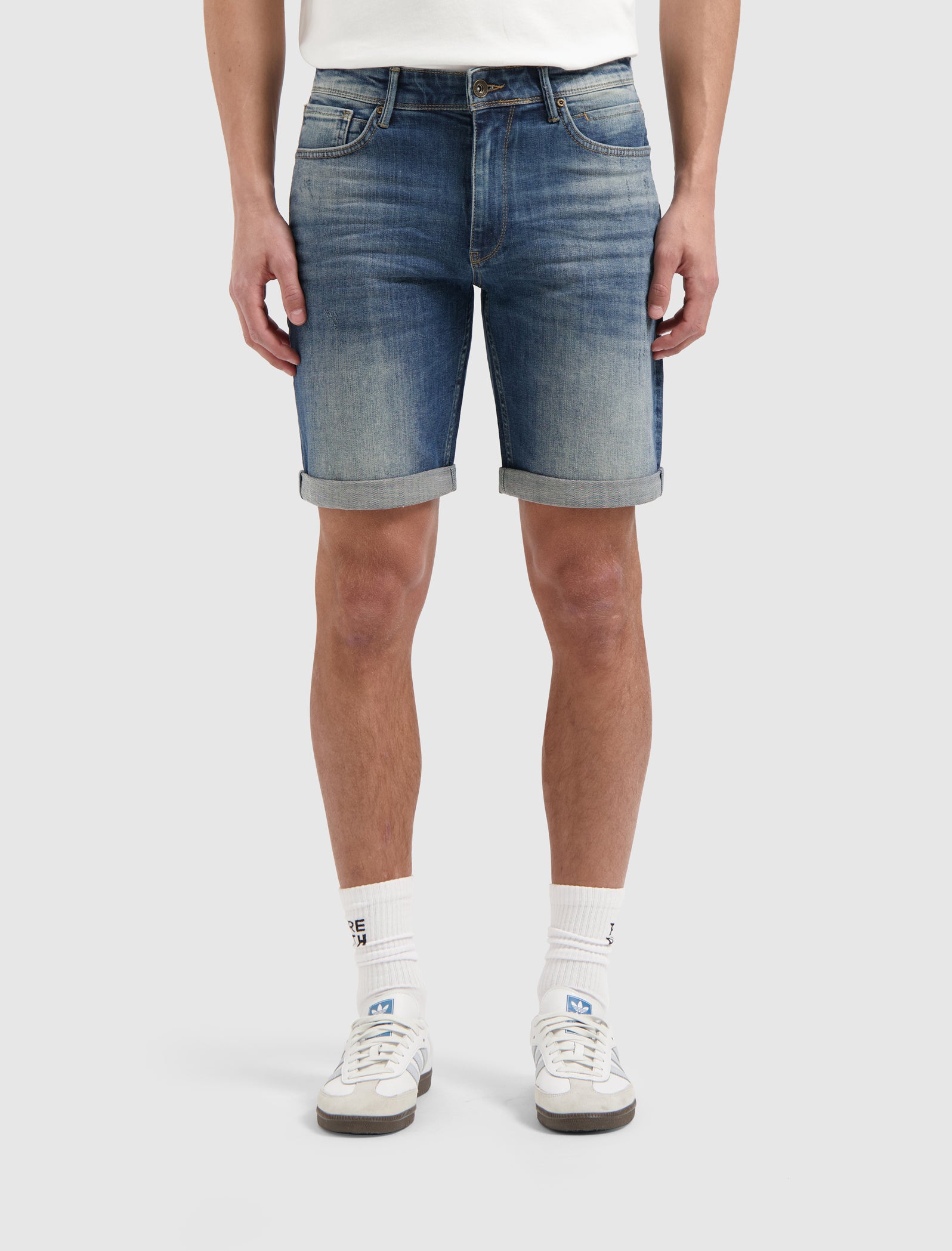The Miles Slim Fit Shorts | Denim Dark Blue