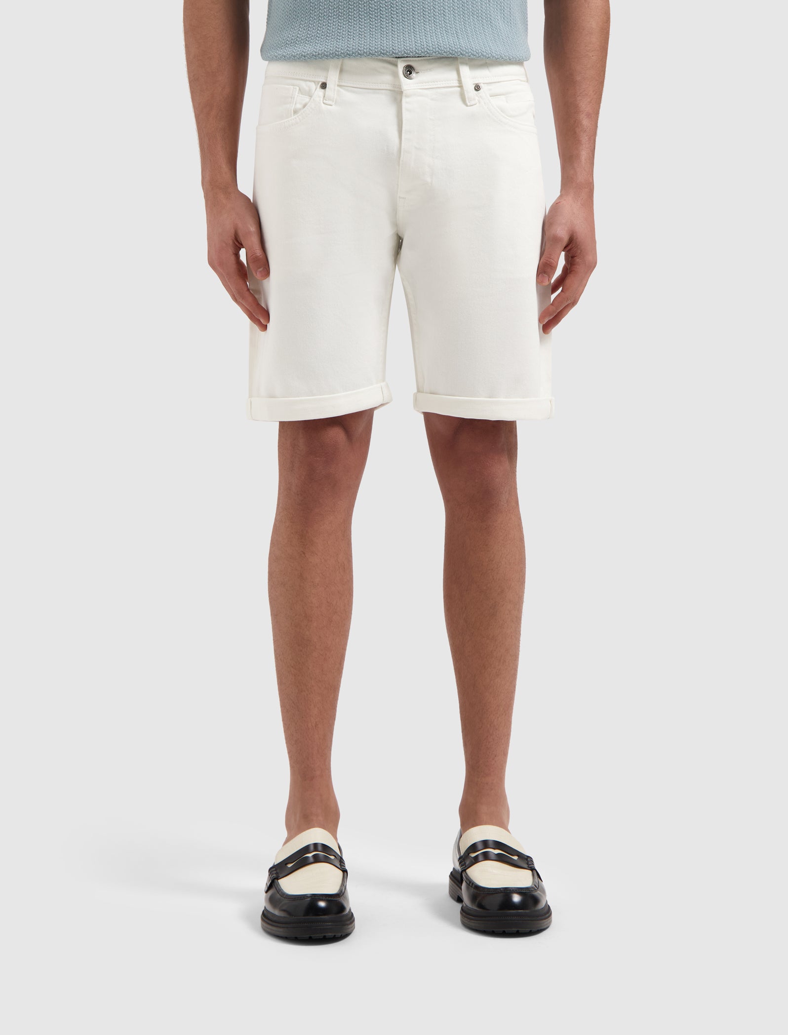 The Miles Slim Fit Shorts | Off White