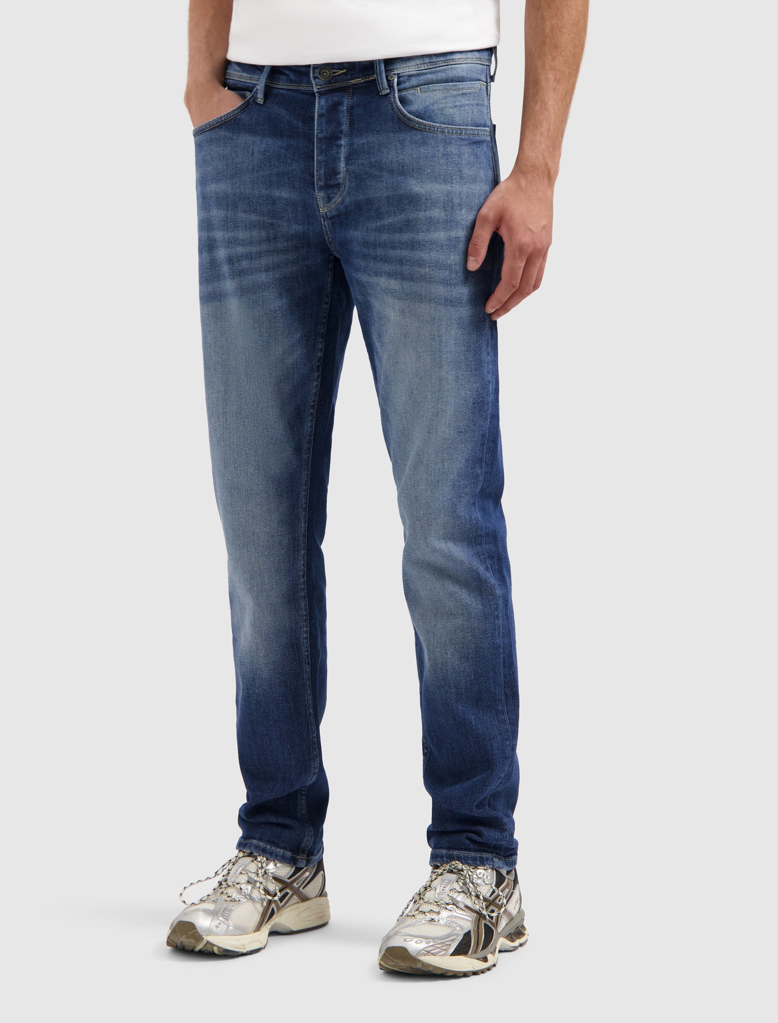 The Ryan Slim Fit Jeans | Denim Dark Blue