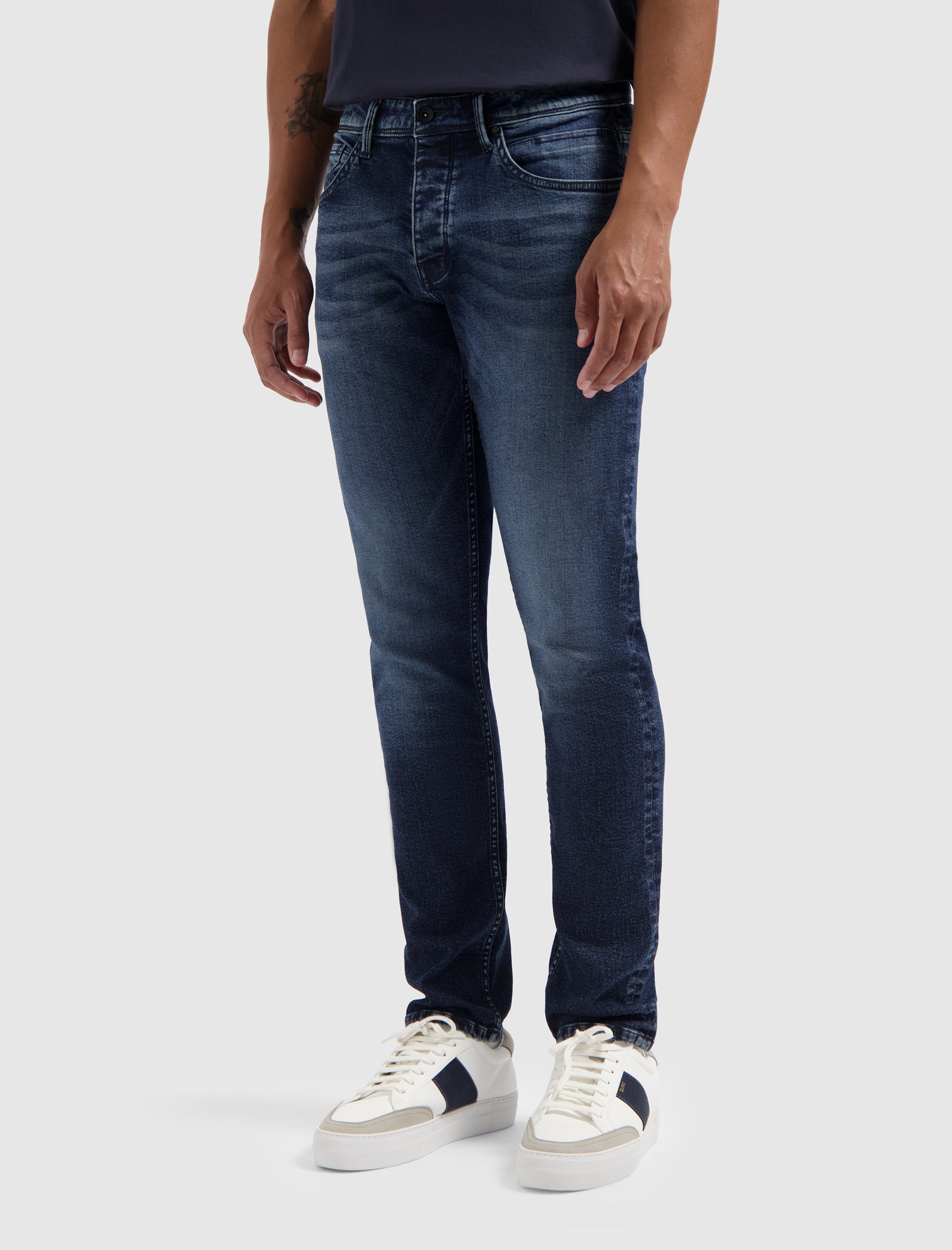 The Ryan Slim Fit Jeans | Denim Dark Blue