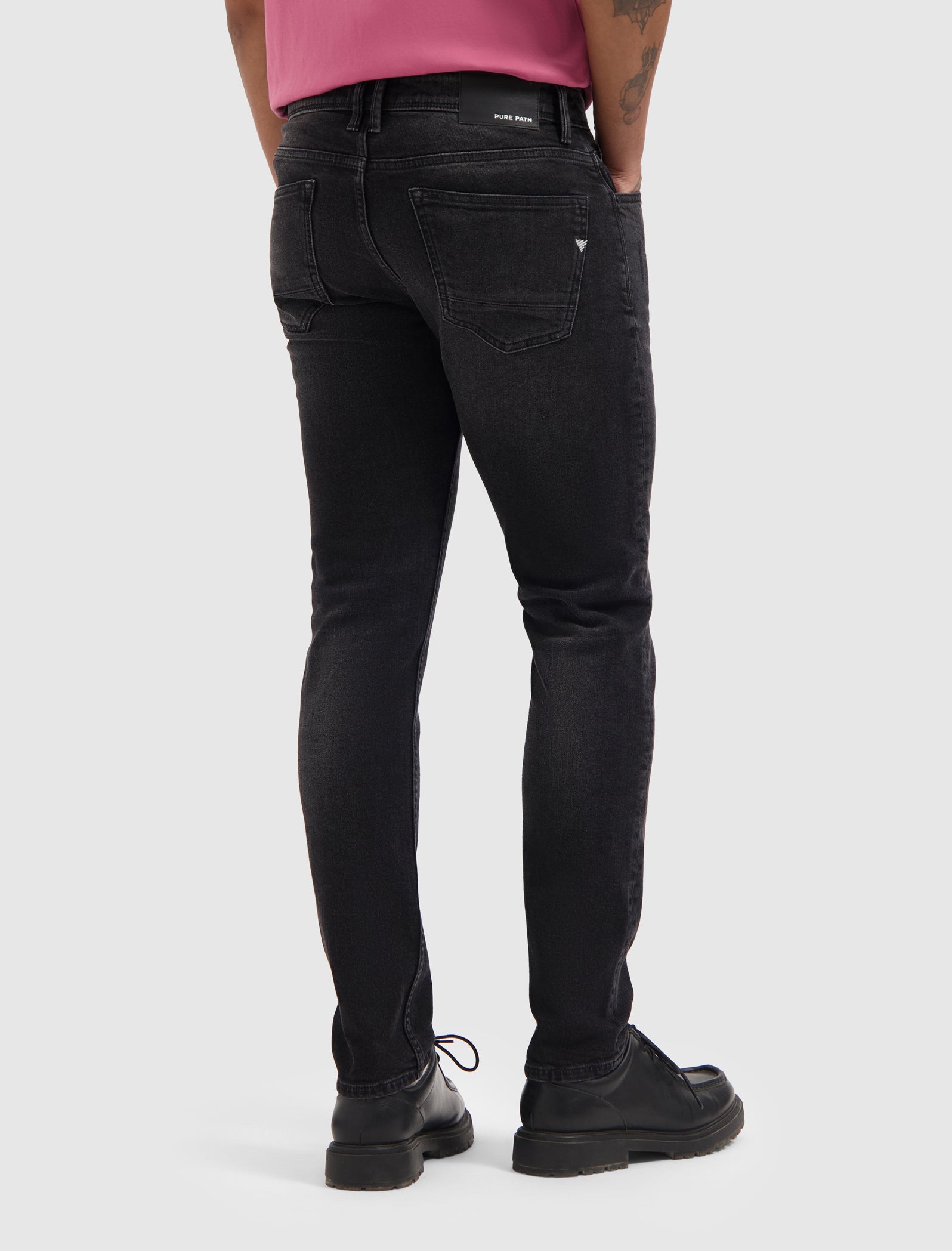 The Ryan Slim Fit Jeans | Denim Dark Grey