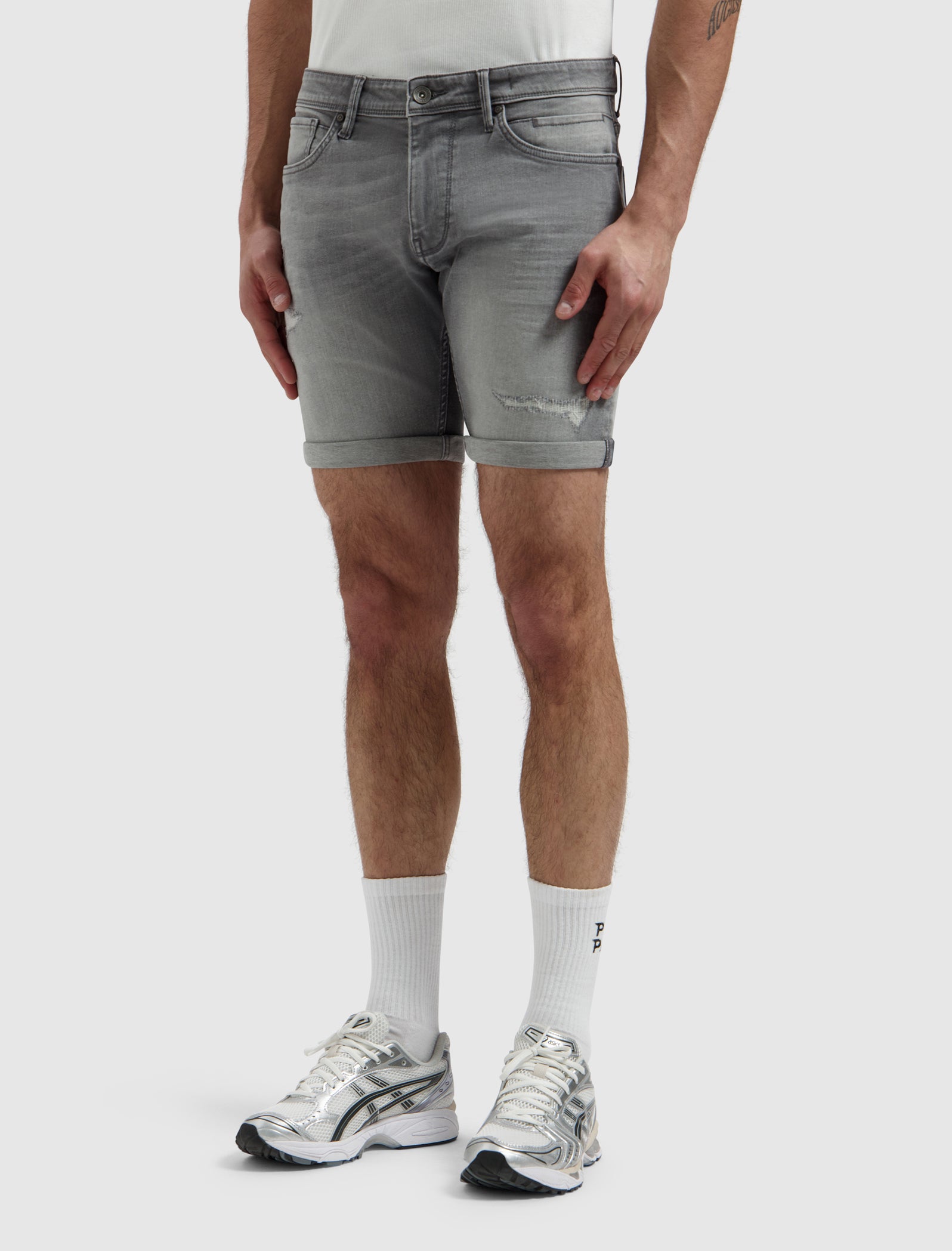 The Steve Skinny Fit Short | Denim Mid Grey