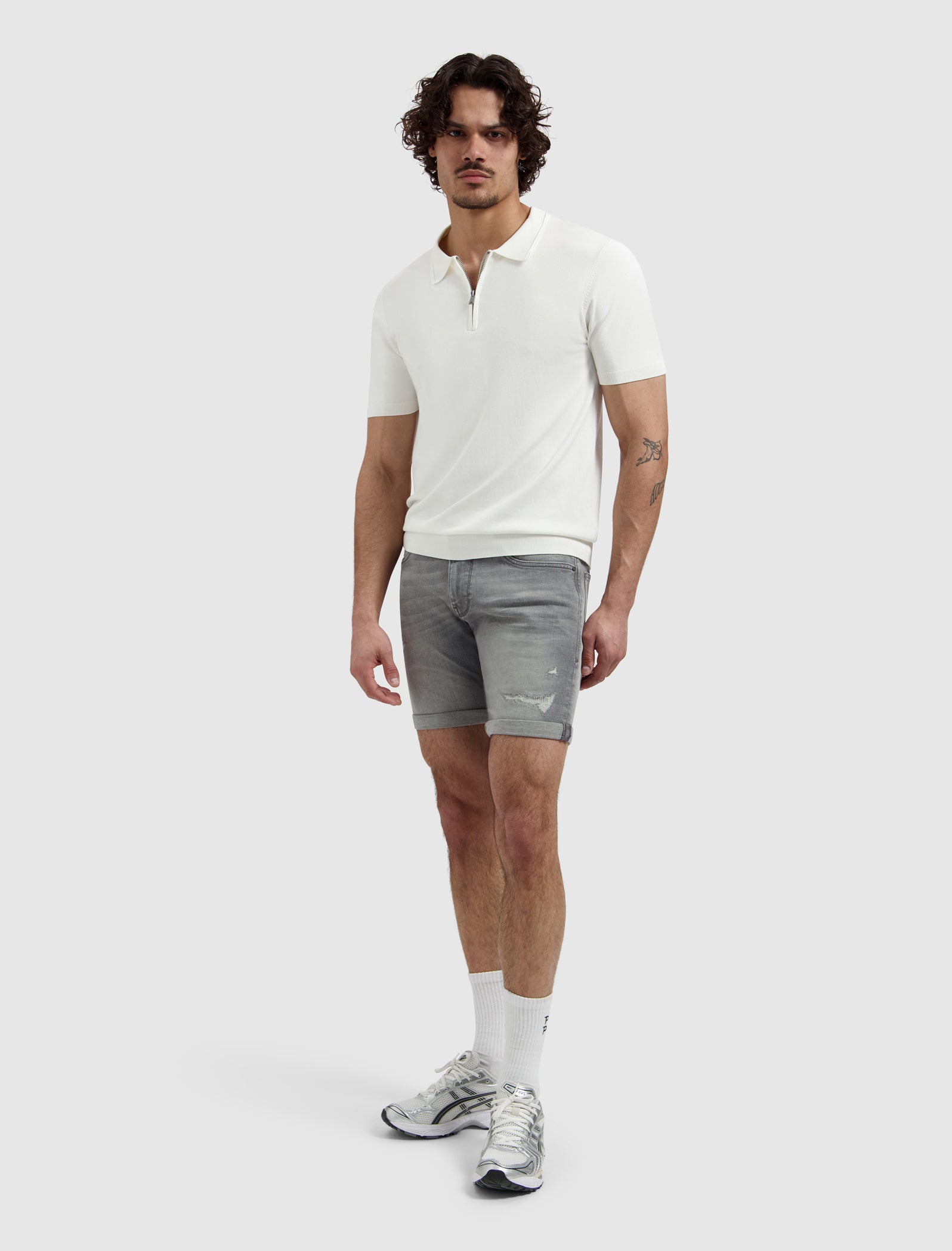 The Steve Skinny Fit Short | Denim Mid Grey