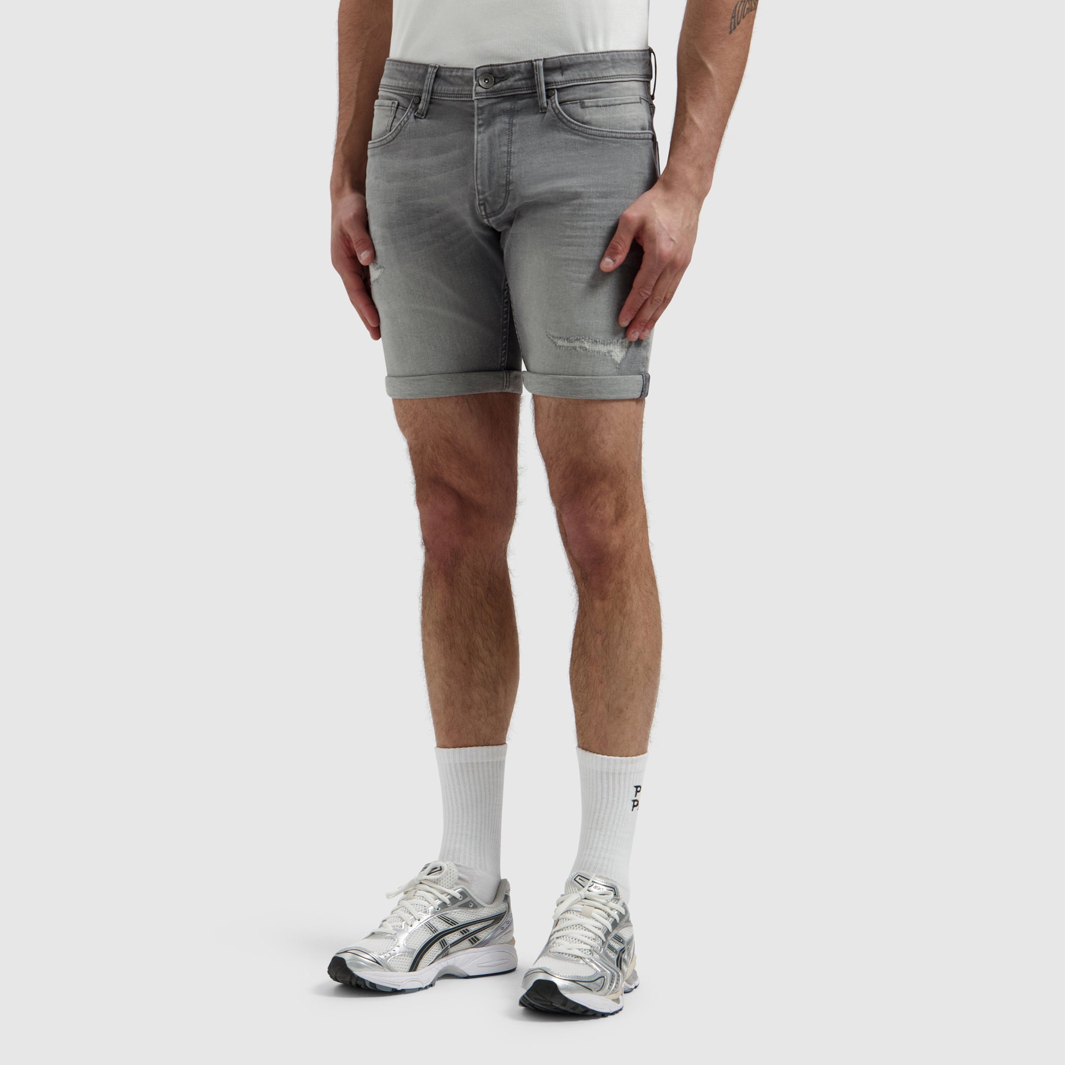 The Steve Skinny Fit Short | Denim Mid Grey