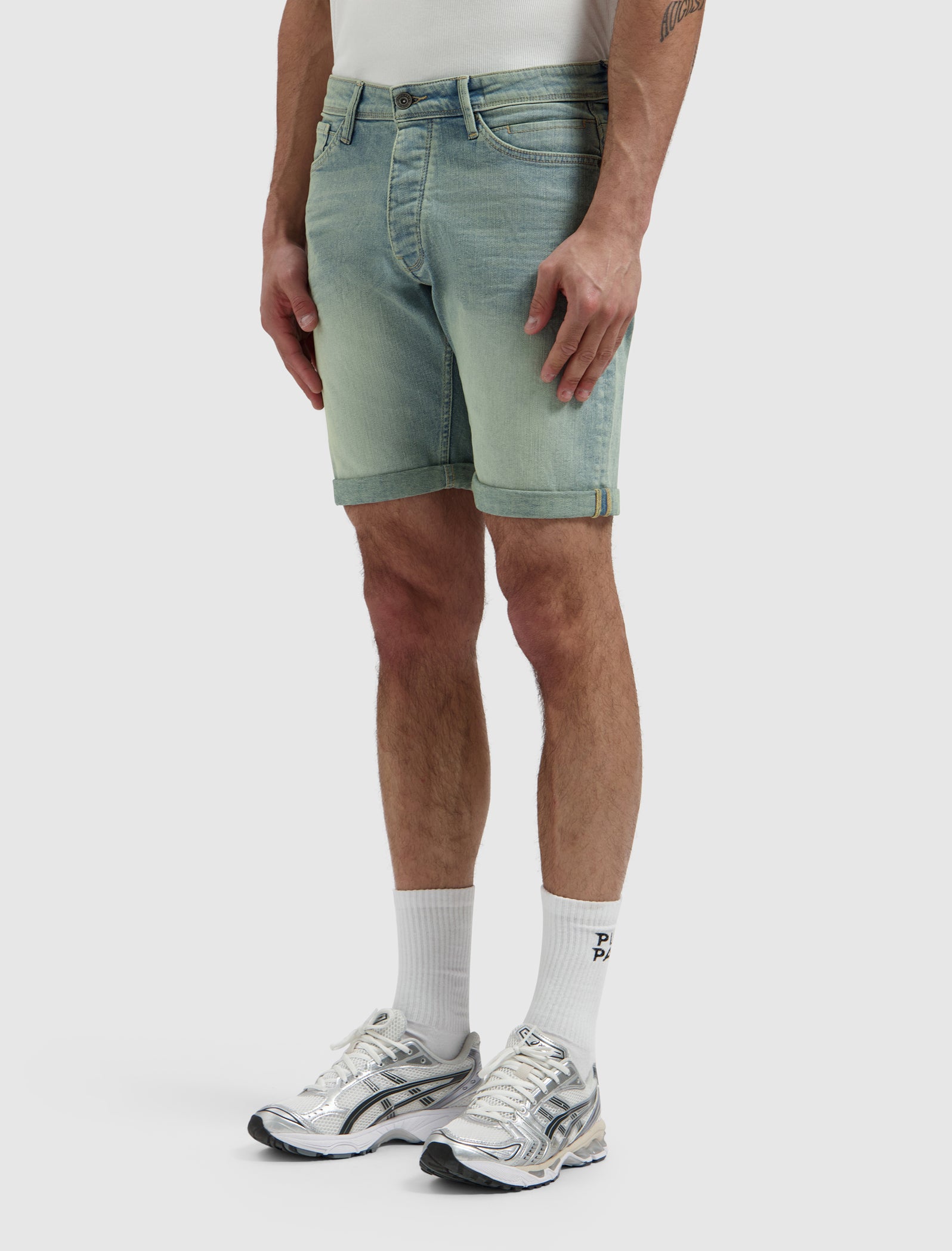 The Miles Slim Fit Short | Denim Blue Green