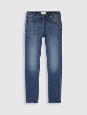 Slim Fit