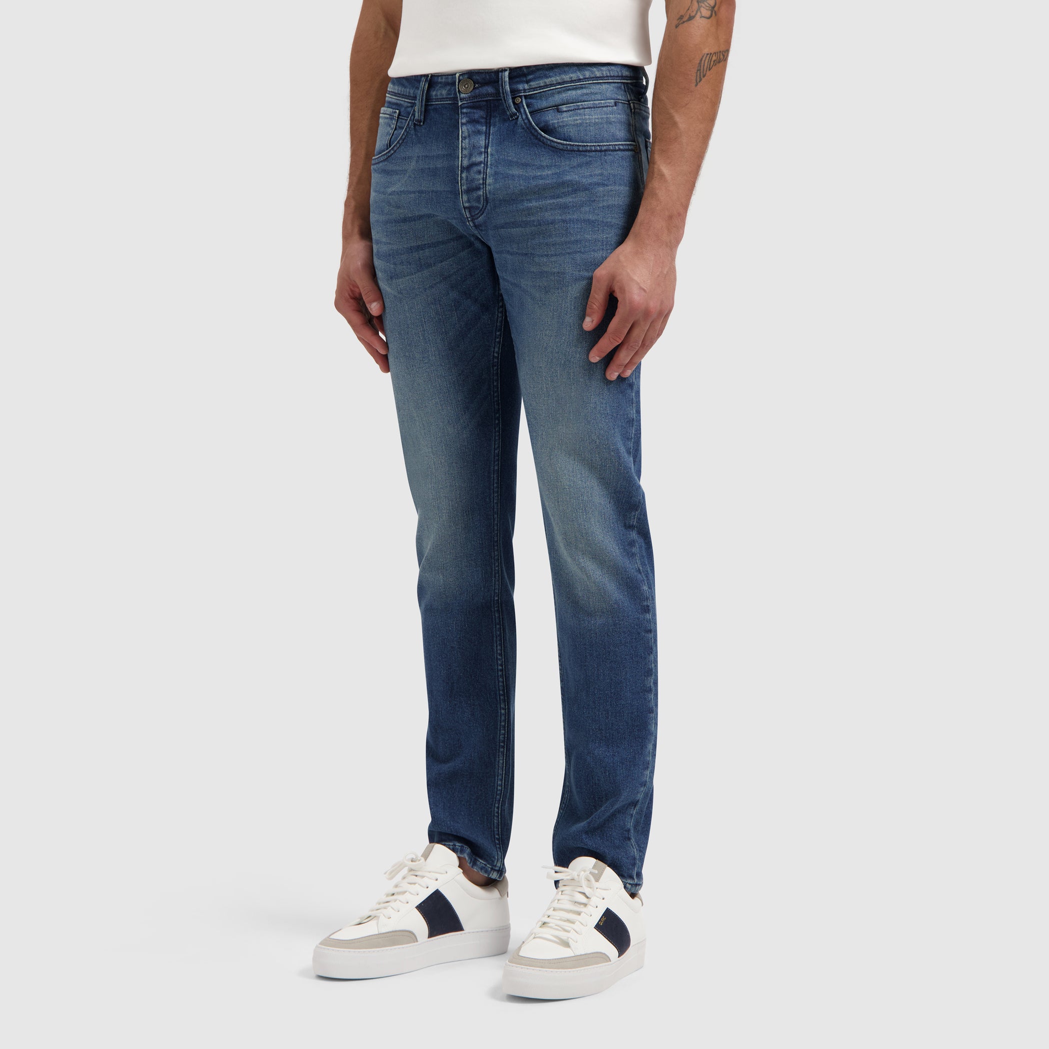 The Ryan Slim Fit Jeans | Denim Dark Blue