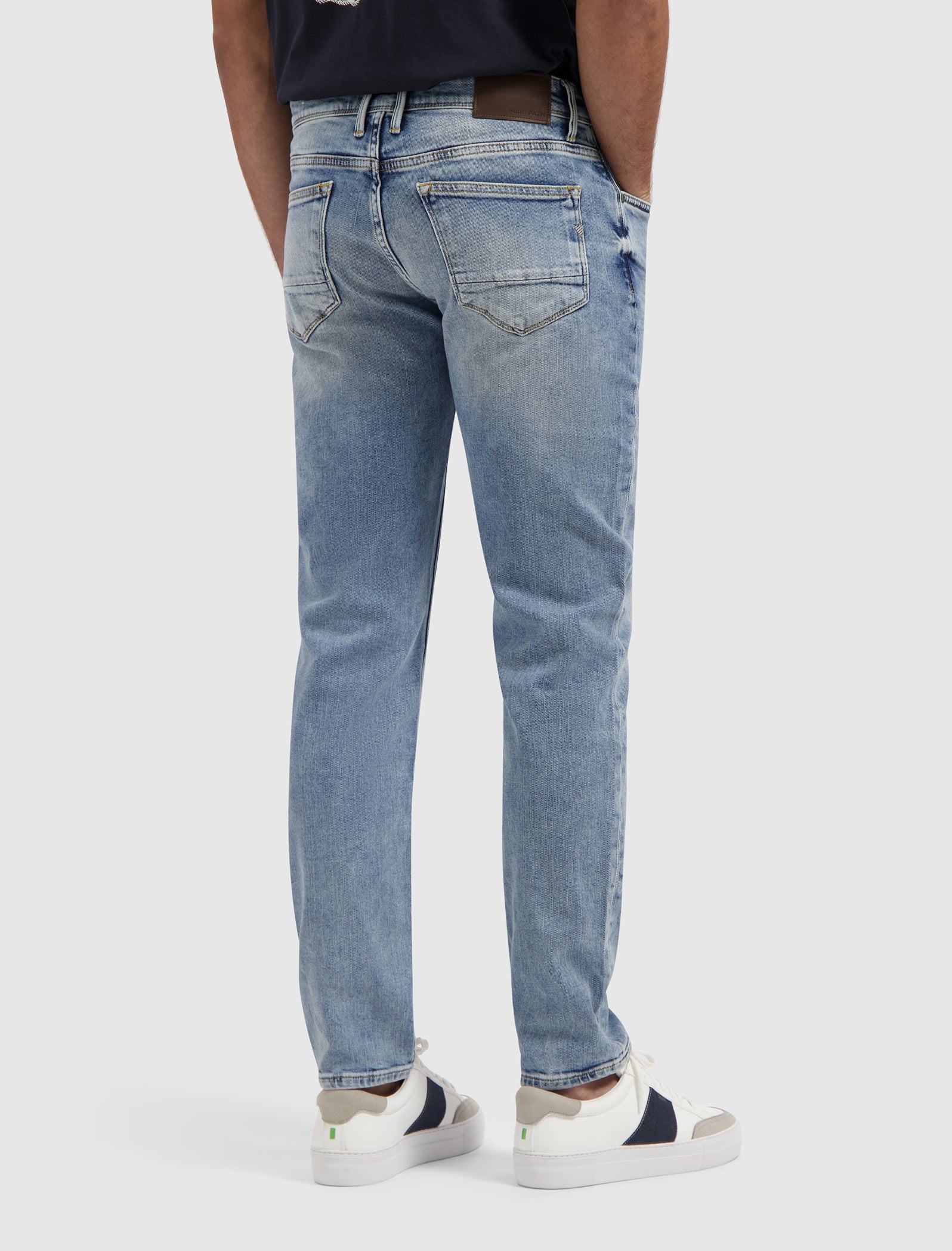 The Ryan Slim Fit Jeans | Denim Light Blue