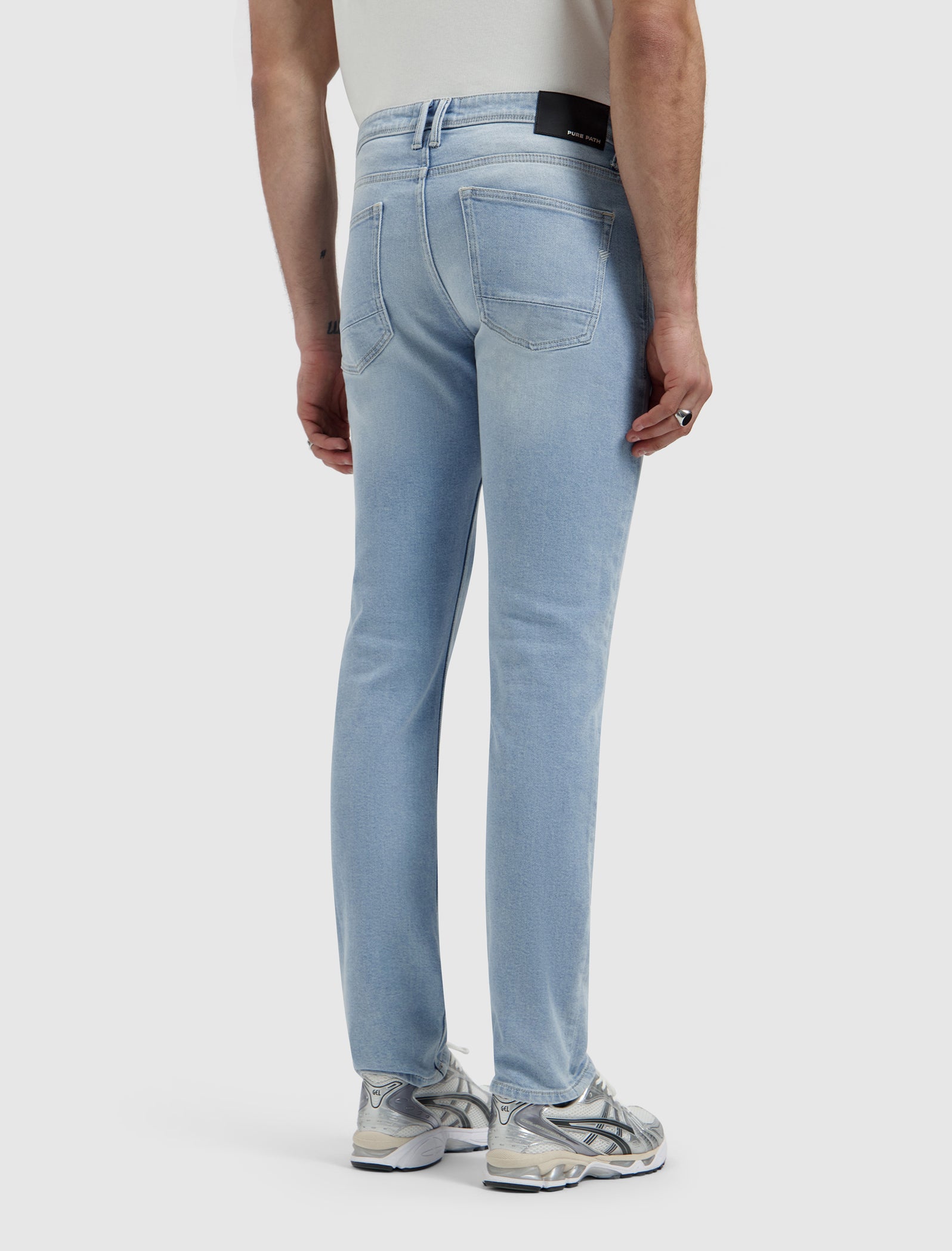 The Ryan Slim Fit Jeans | Denim Light Blue