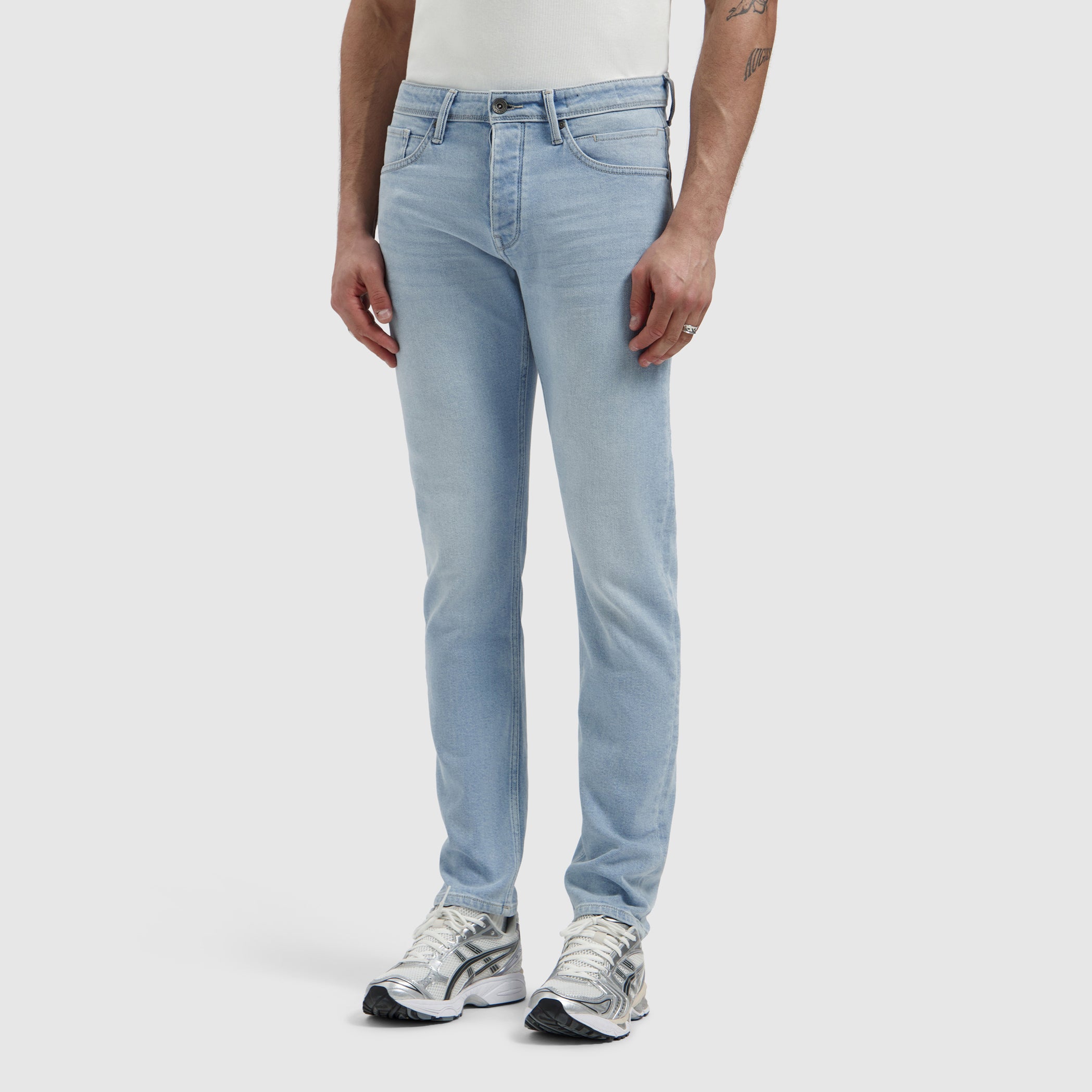 The Ryan Slim Fit Jeans | Denim Light Blue