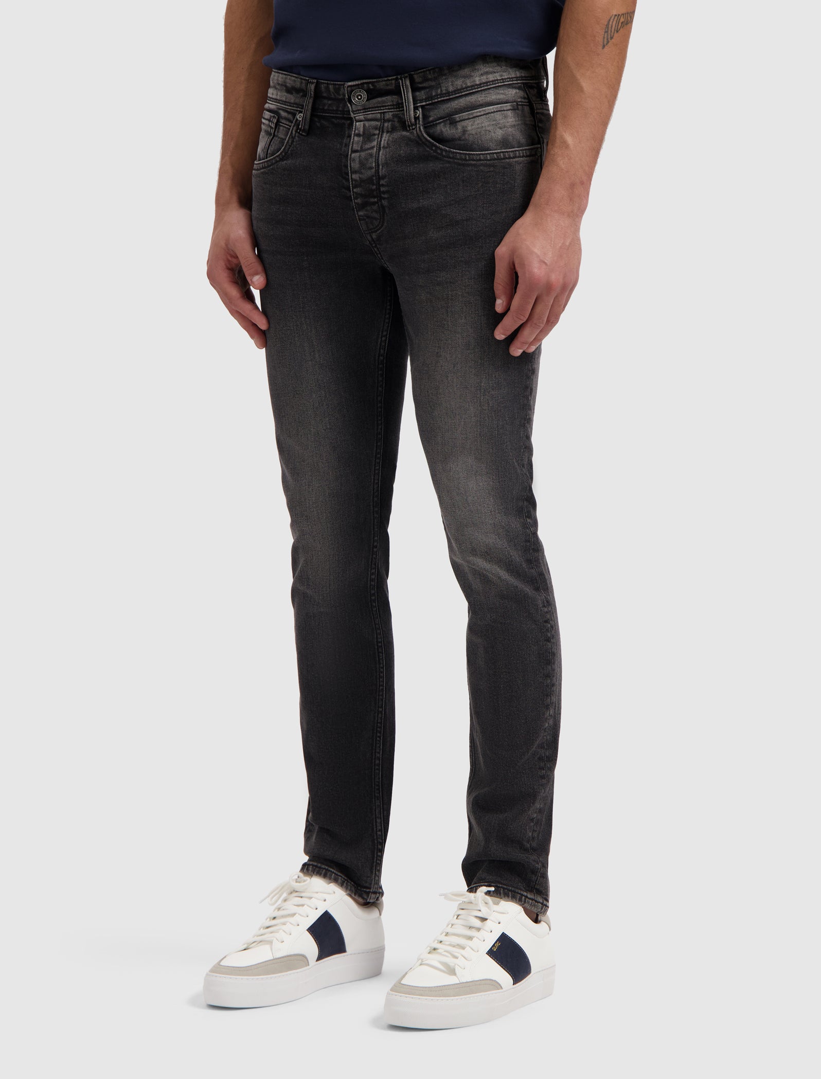 The Ryan Slim Fit Jeans | Denim Dark Grey