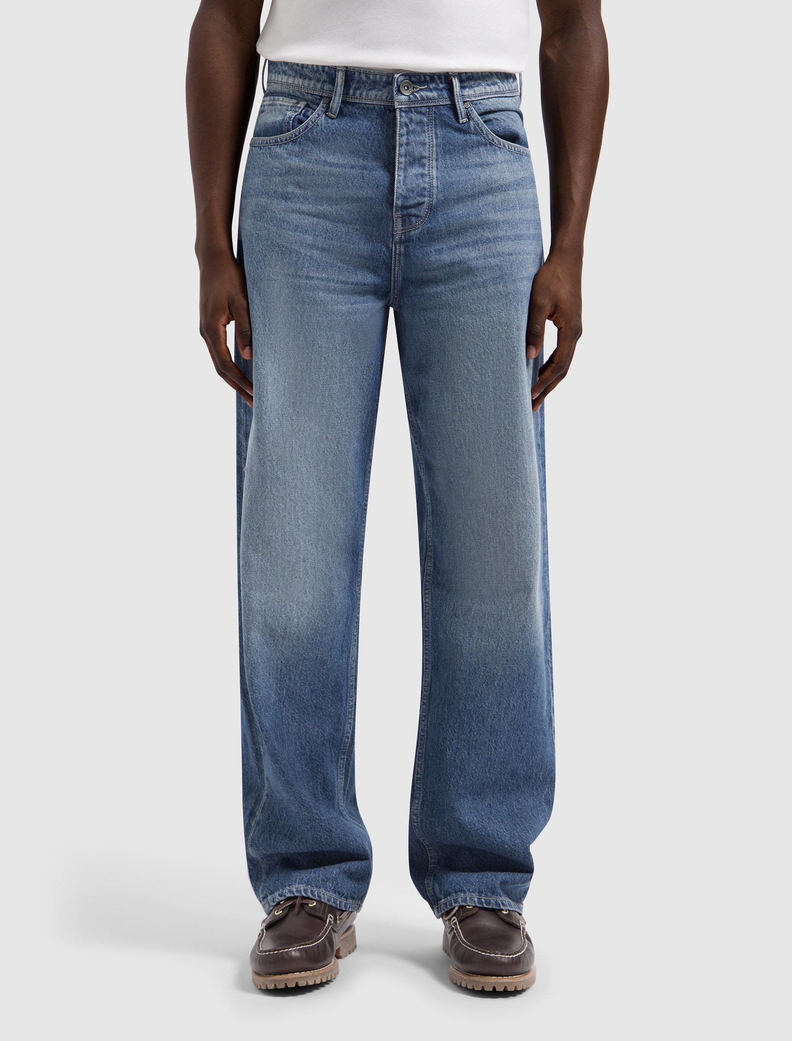 The Chase Loose Fit Jeans | Denim Mid Blue