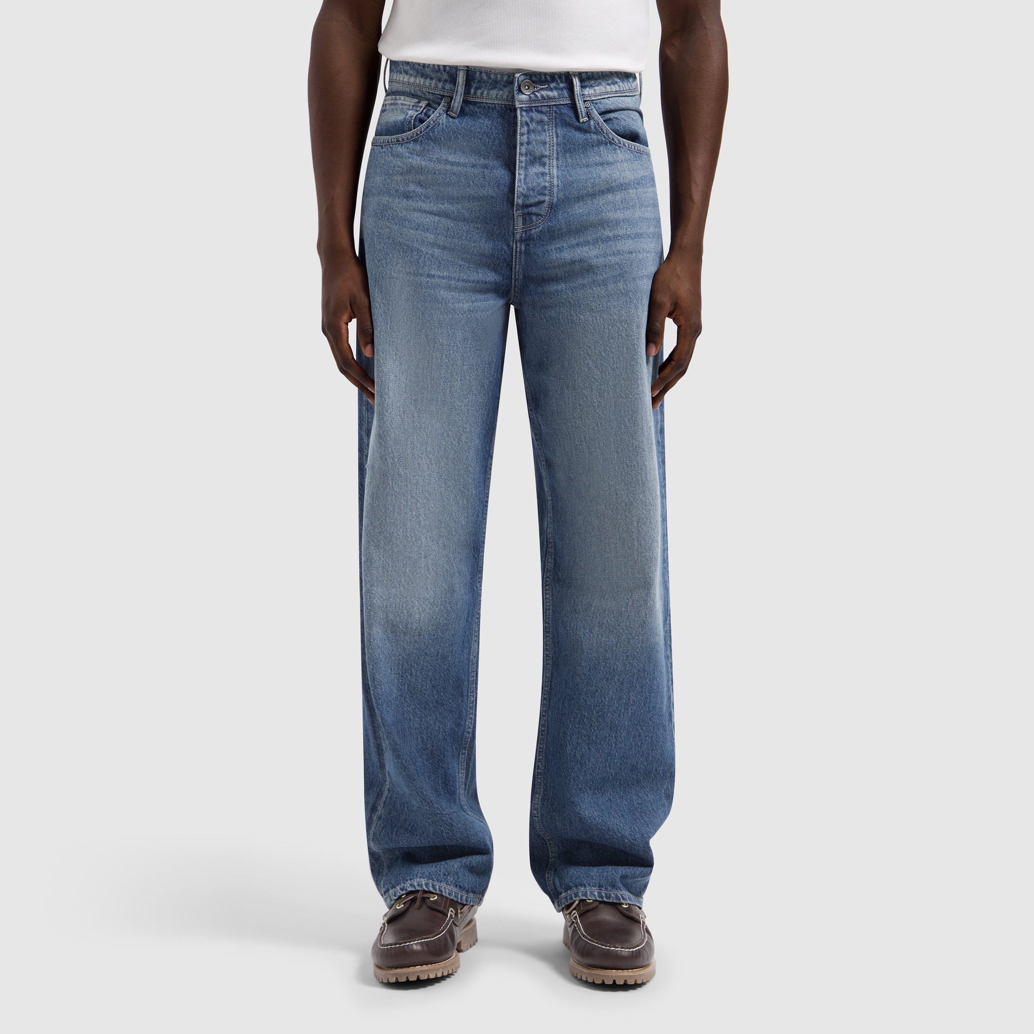 The Chase Loose Fit Jeans | Denim Mid Blue