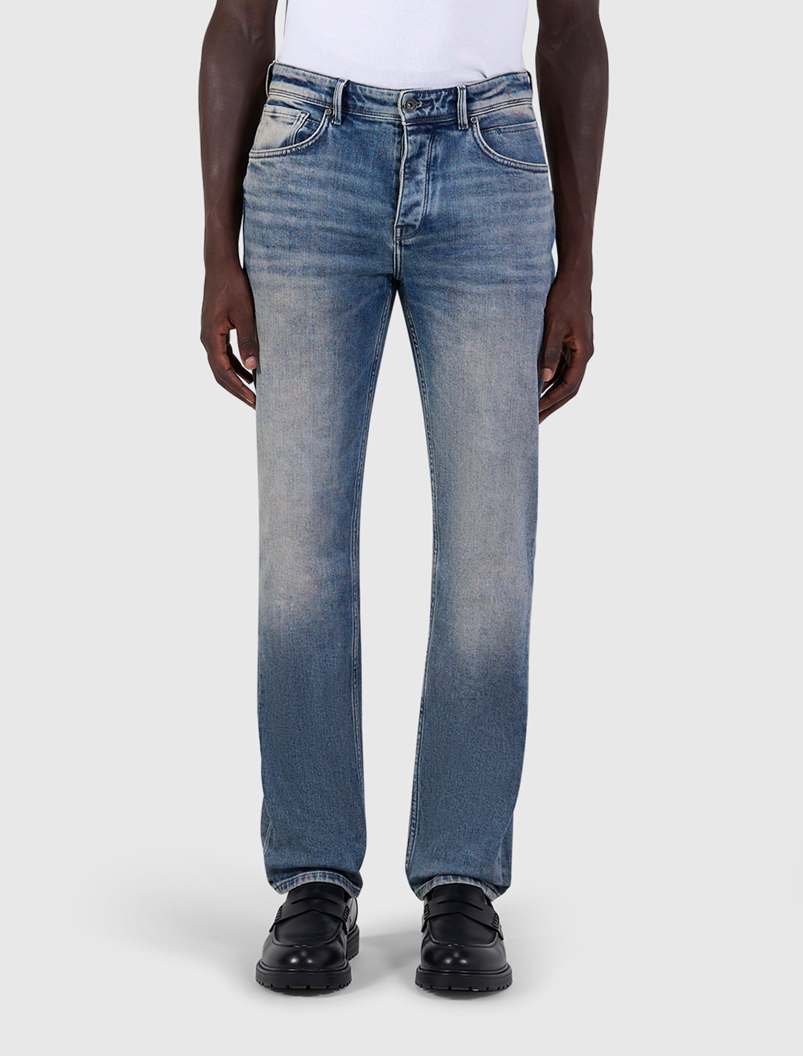 The Ryan Slim Fit Jeans | Denim Mid Blue