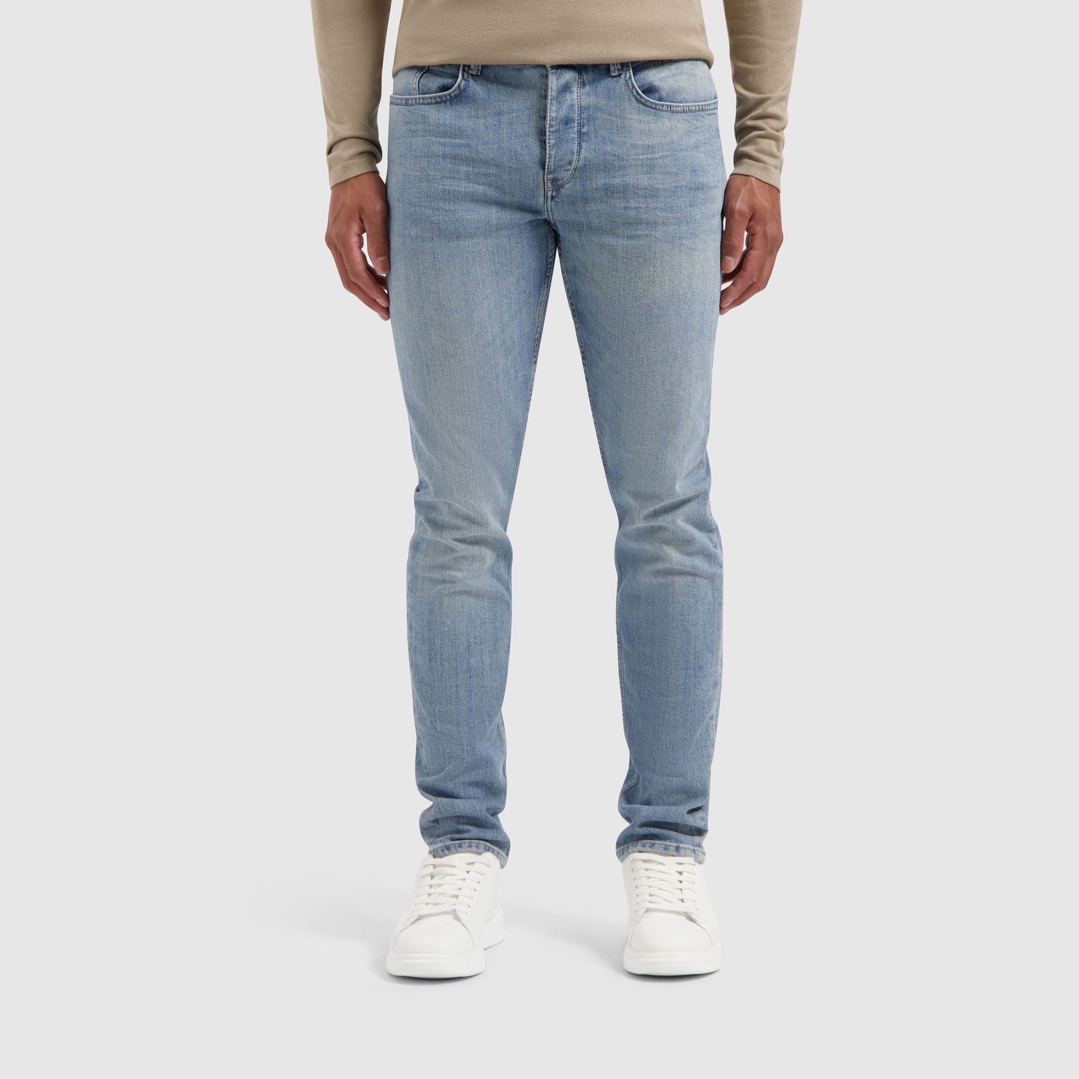 The Ryan Slim Fit Jeans | Denim Light Blue