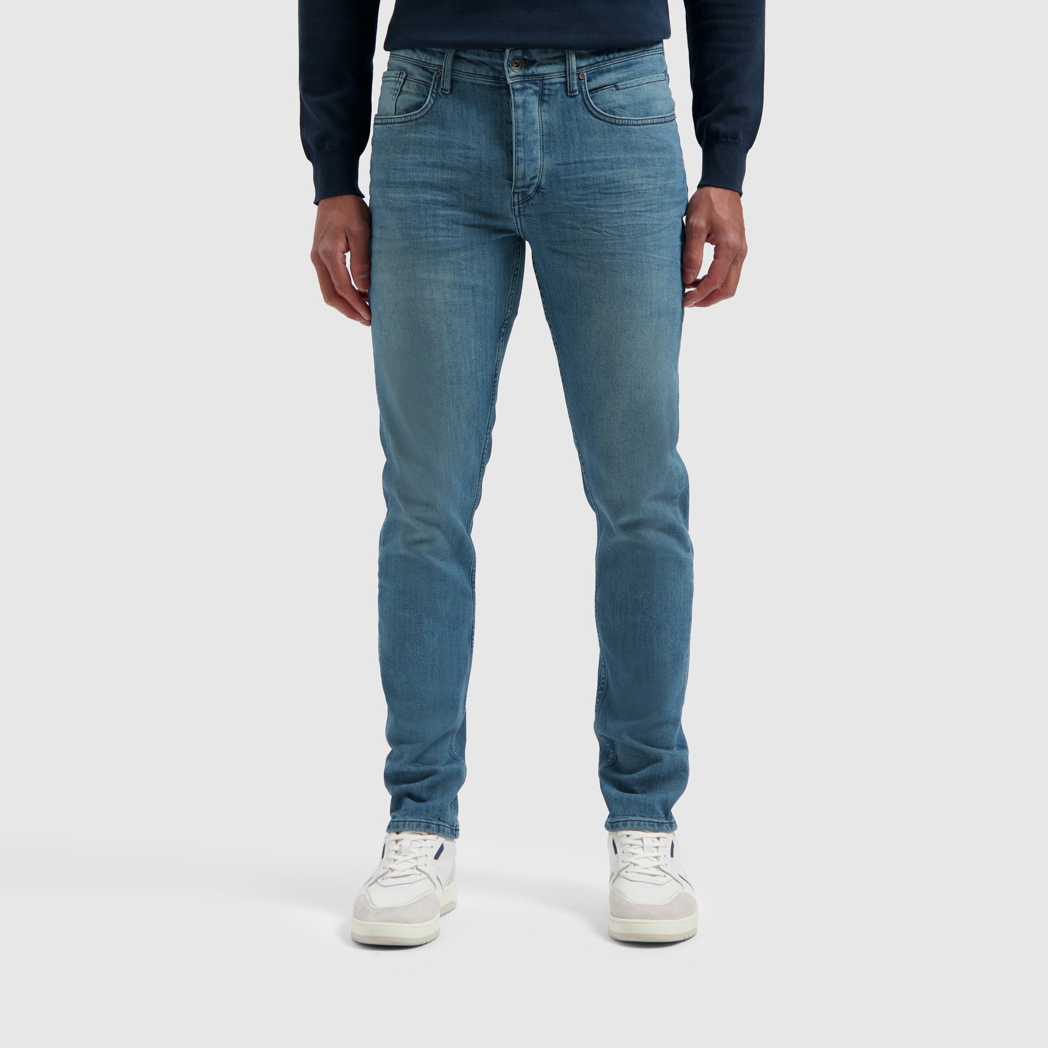 The Ryan Slim Fit Jeans | Denim Mid Blue