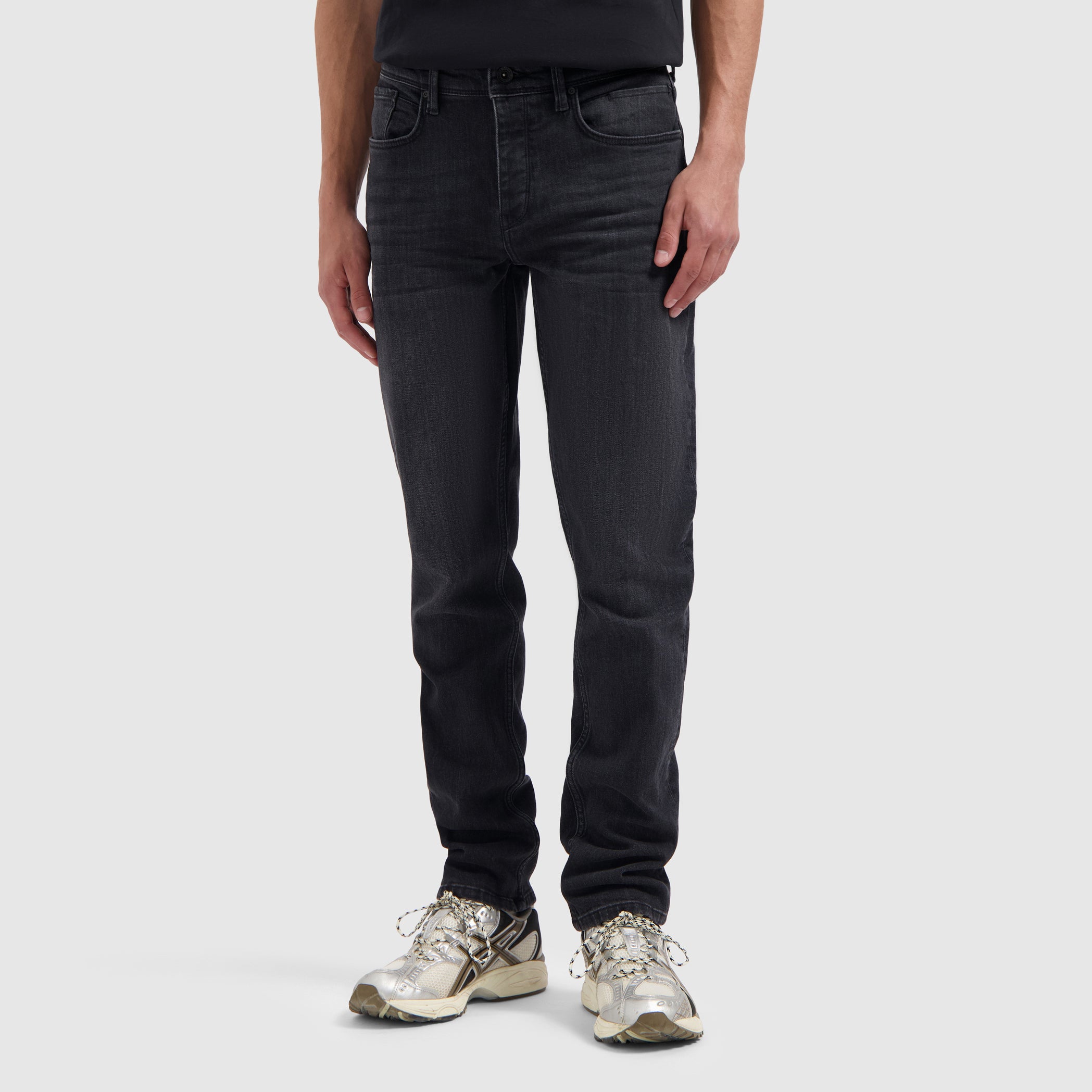 The Ryan Slim Fit Jeans | Denim Dark Grey