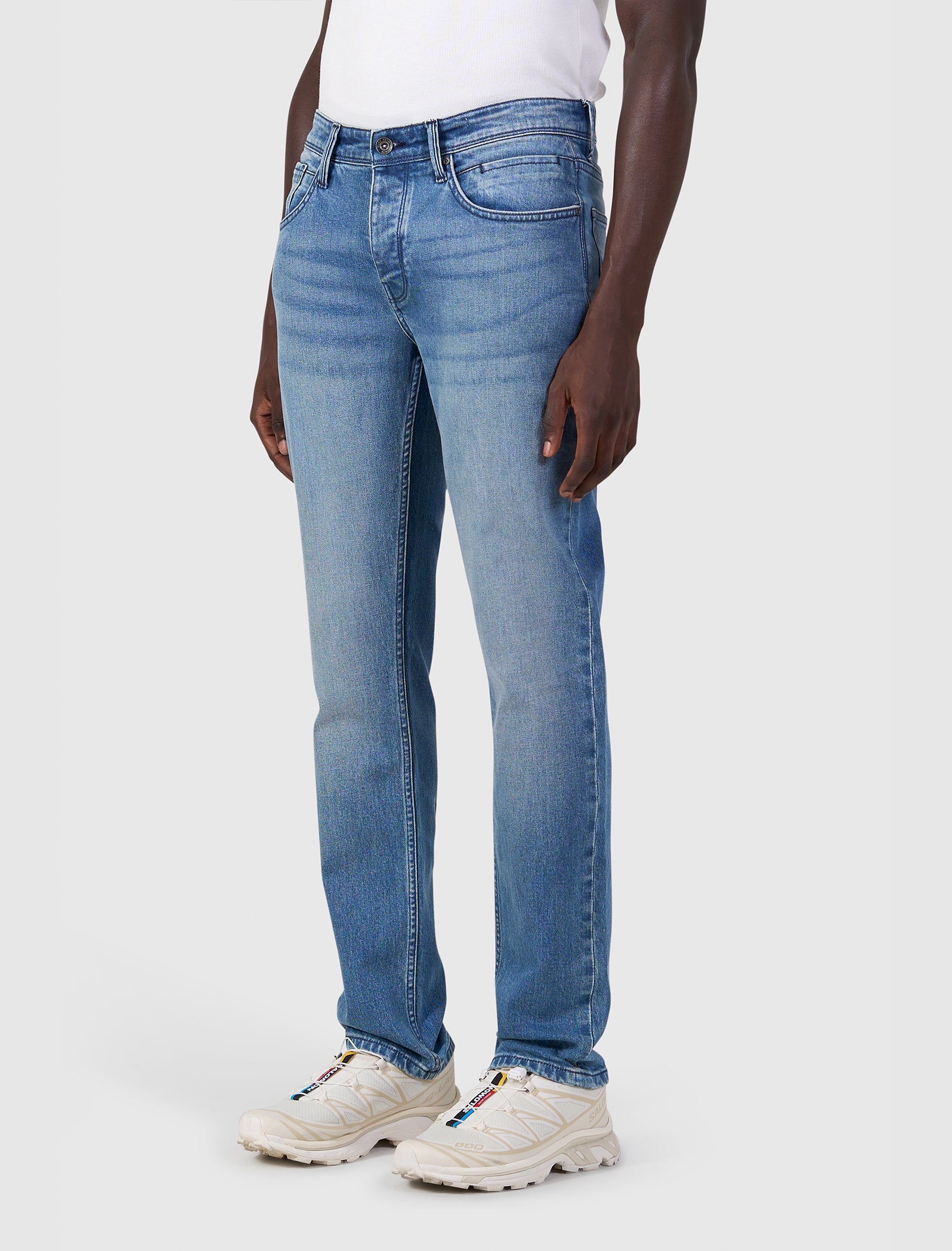 The Ryan Slim Fit Jeans | Denim Mid Blue