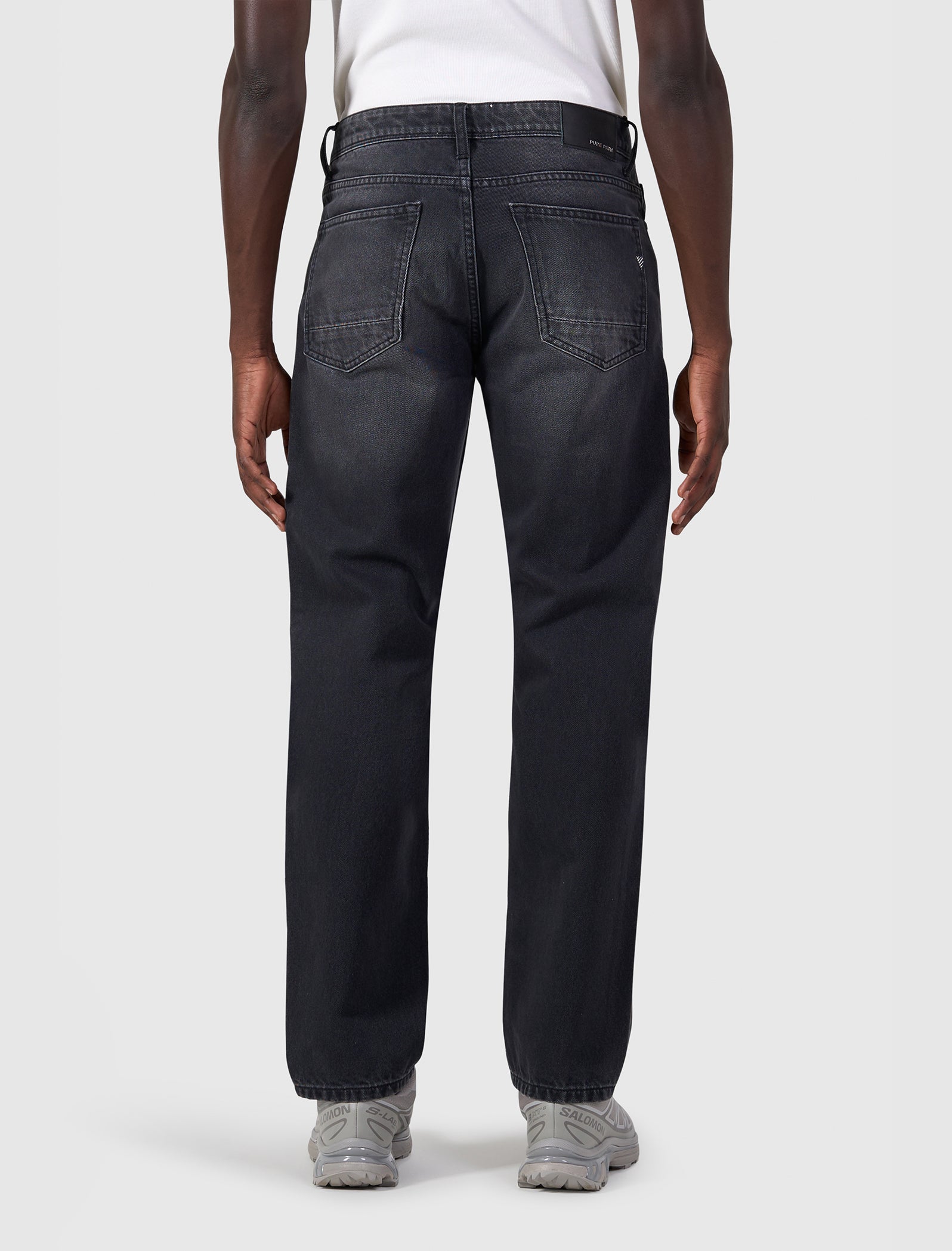 The Eric Regular Fit Jeans | Denim Washed Black