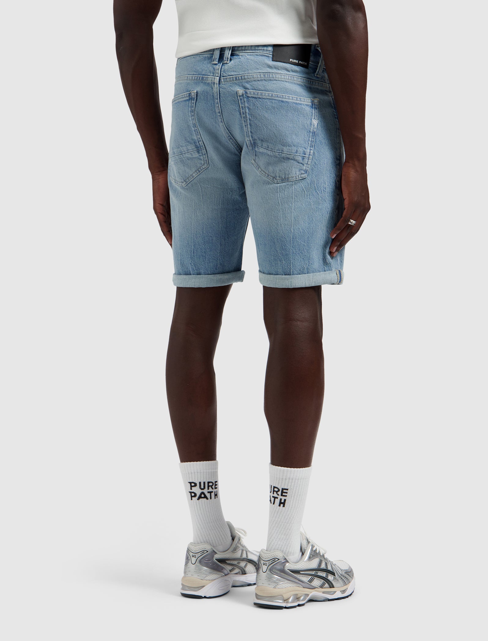 The Miles Slim Fit Short | Denim Light Blue