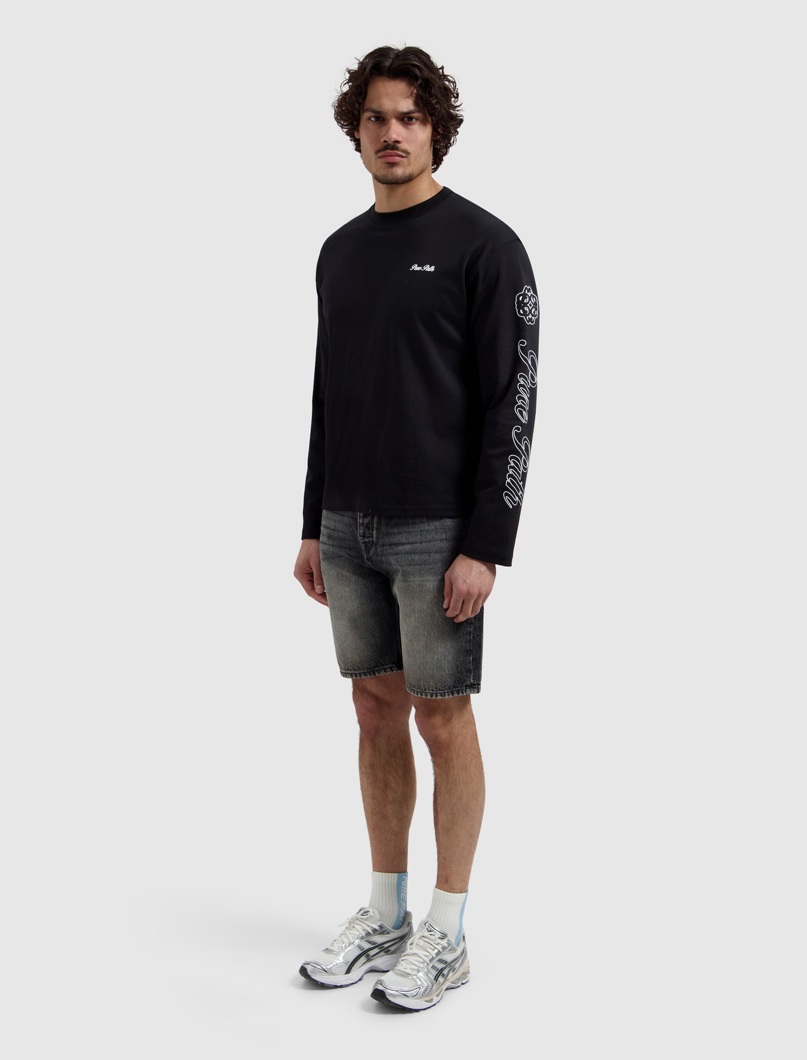 The Owen Regular Fit Short | Denim Dark Grey